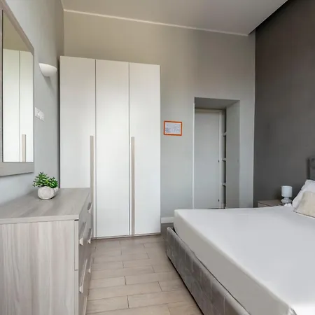 Deza Cozy Place Manzoni Apartment Rome